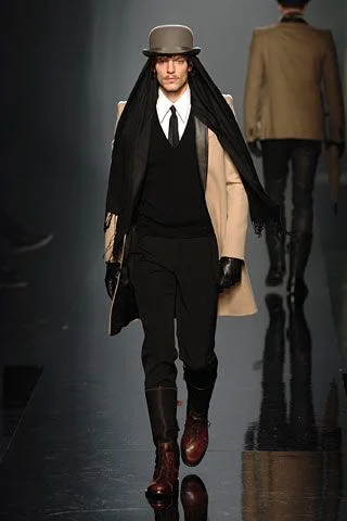 Look 7